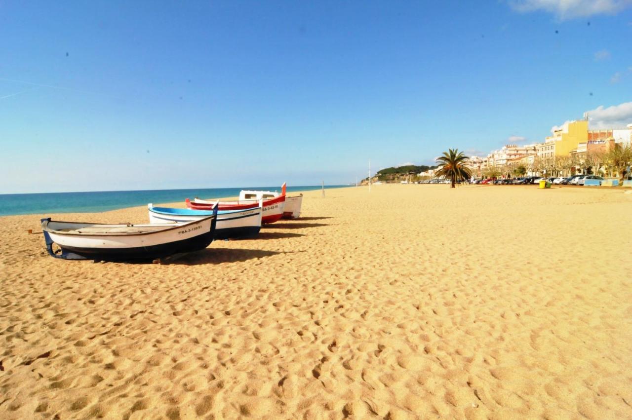 Homeholidaysrentals Lorraine Malgrat de Mar Ngoại thất bức ảnh