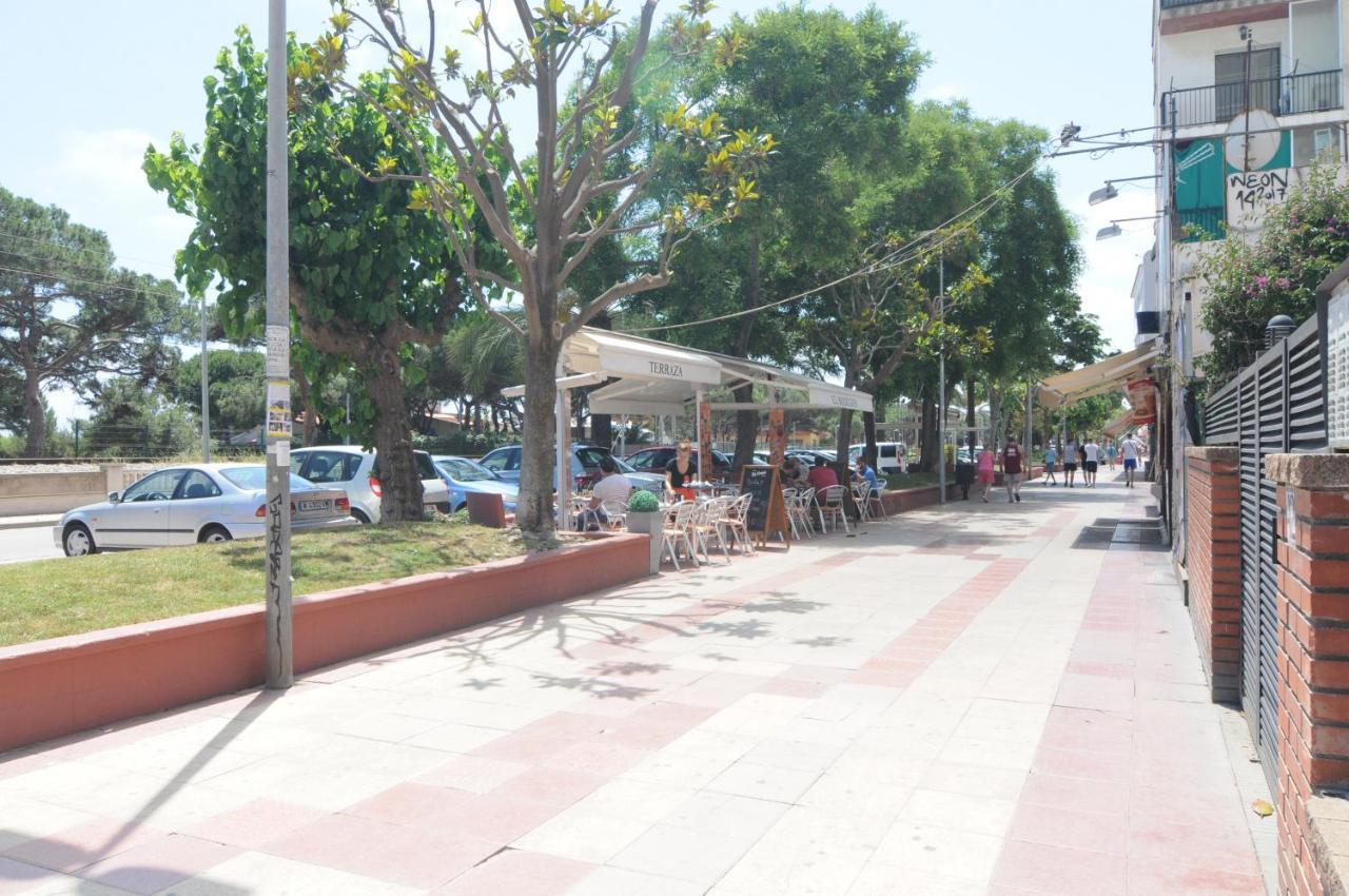 Homeholidaysrentals Lorraine Malgrat de Mar Ngoại thất bức ảnh